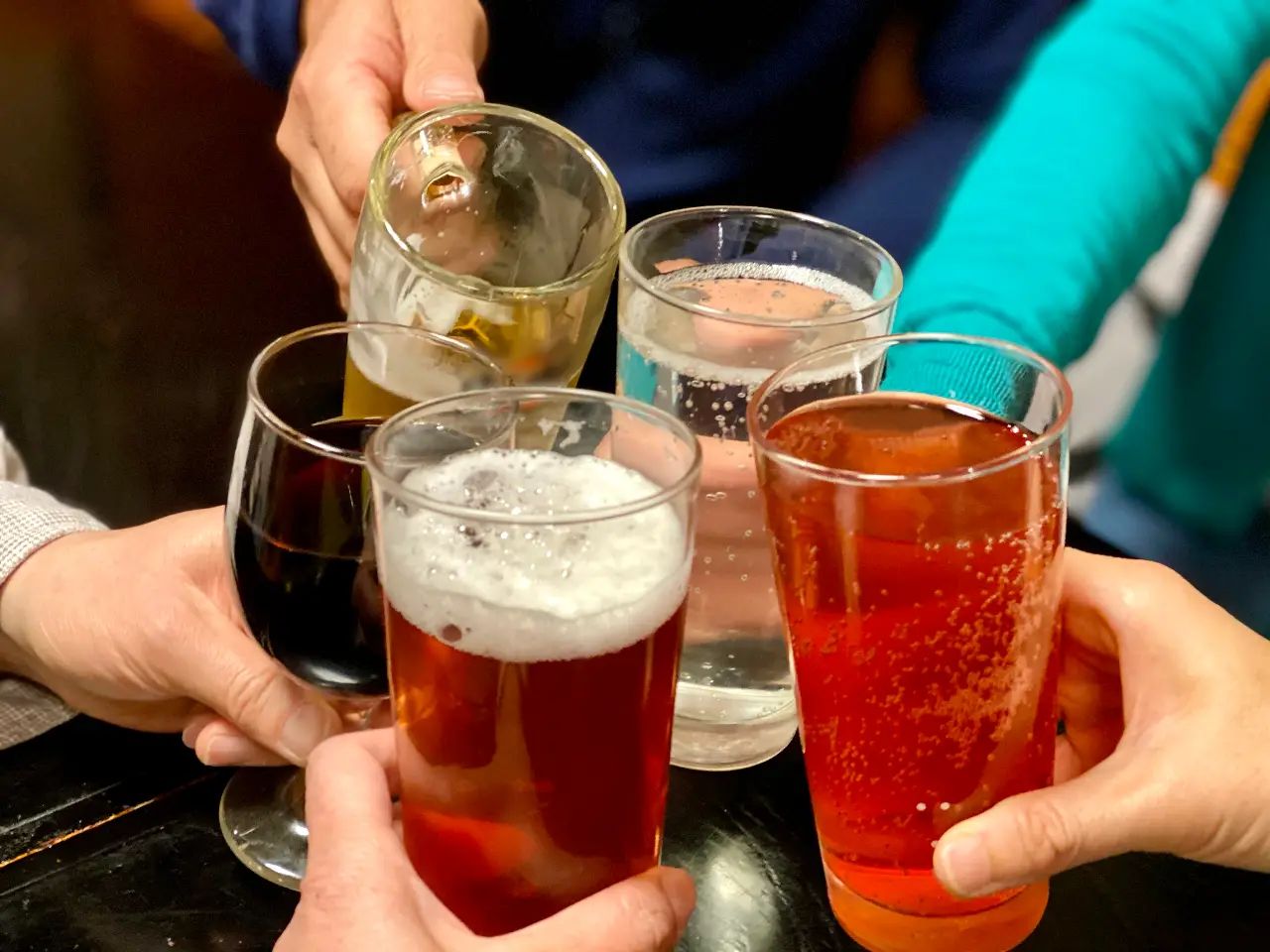 糖尿病でも居酒屋を楽しむ方法——注文のコツと避けたいメニューを具体的に解説